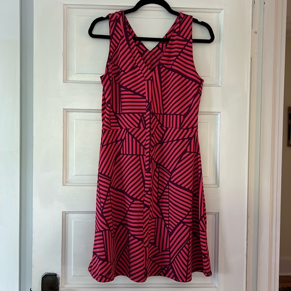 Title nine Hillary geometric striped dress, red and purple size medium